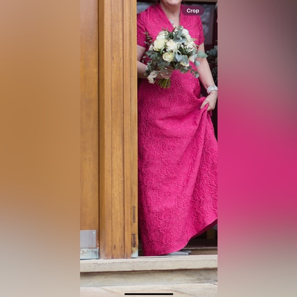 FUCHSIA ESCADA GOWN - Picture 2 of 7